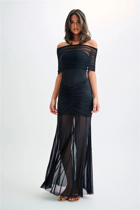 Vestido Montero Ombro a Ombro – Sensualidade e Sofisticação em Cada Detalhe