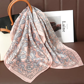 Lenços de Seda - Tamanho 70x70cm Estampas Variadas