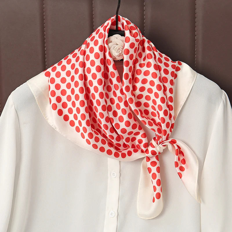 Lenços de Seda - Tamanho 70x70cm Estampas Variadas