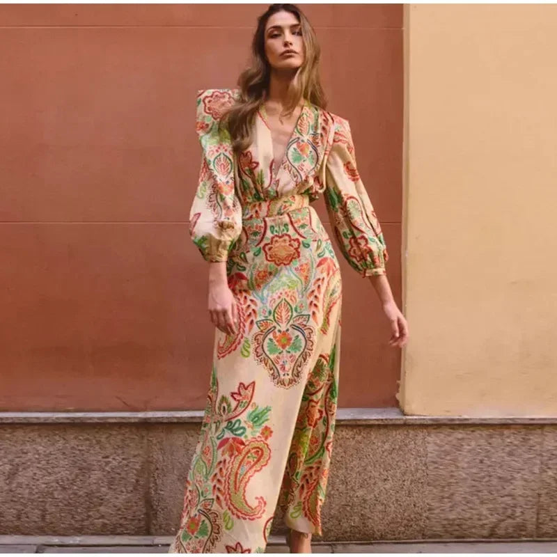 50088472510773|50088472543541|50088472576309