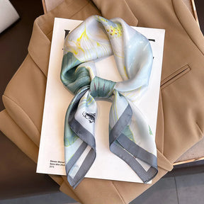Lenços de Seda - Tamanho 70x70cm Estampas Variadas