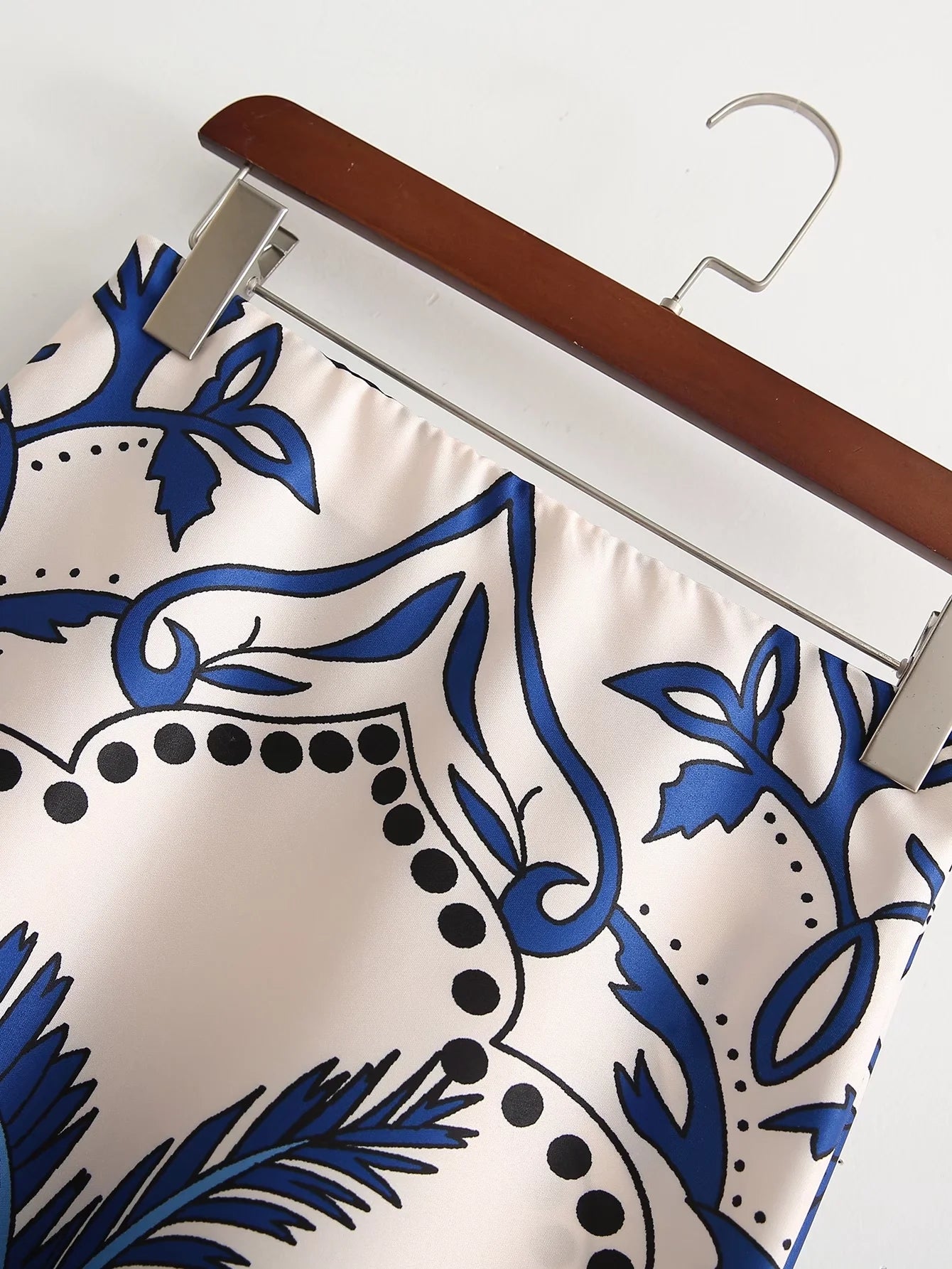 Conjunto Isadora - Blusa cropped e saia com elástico