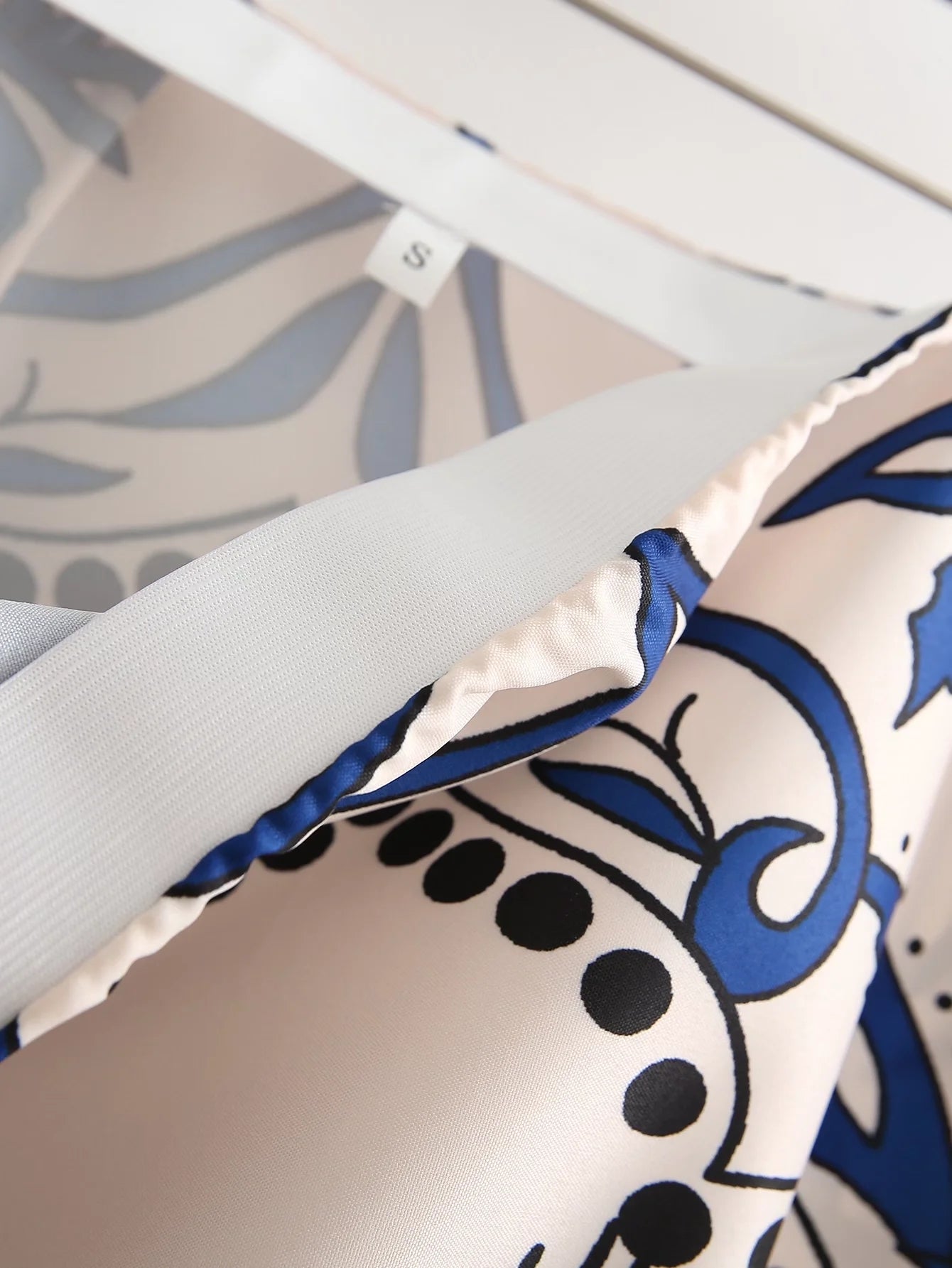 Conjunto Isadora - Blusa cropped e saia com elástico