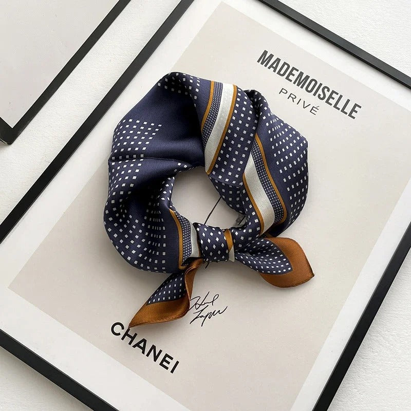 Lenços de Seda - Tamanho 53x53cm Estampas Variadas