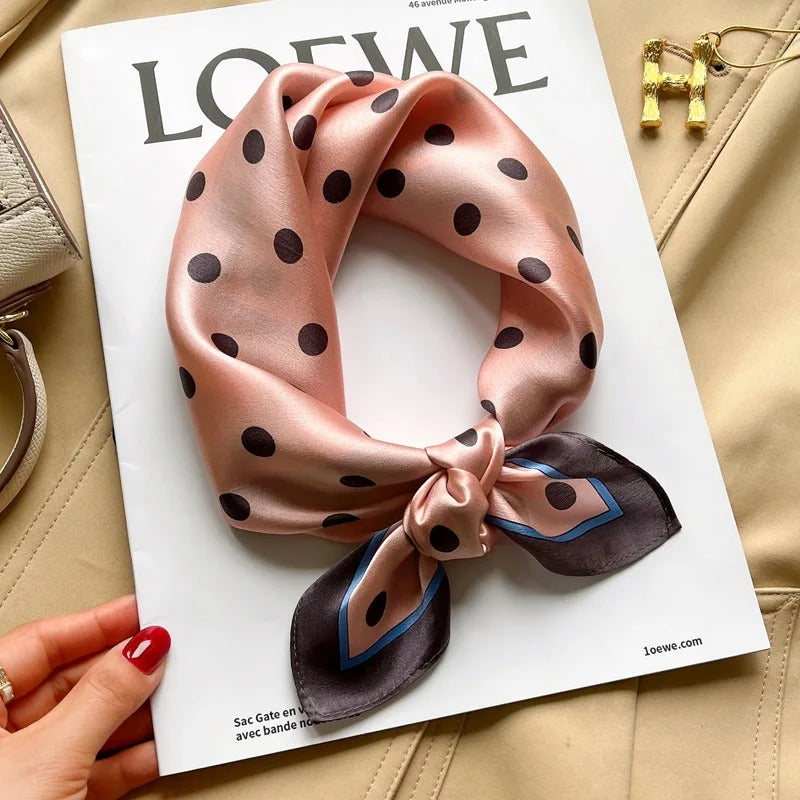 Lenços de Seda - Tamanho 53x53cm Estampas Variadas