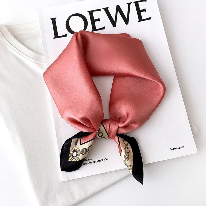 Lenços de Seda - Tamanho 53x53cm Estampas Variadas