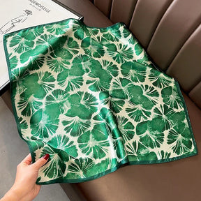 Lenços de Seda - Tamanho 53x53cm Estampas Variadas