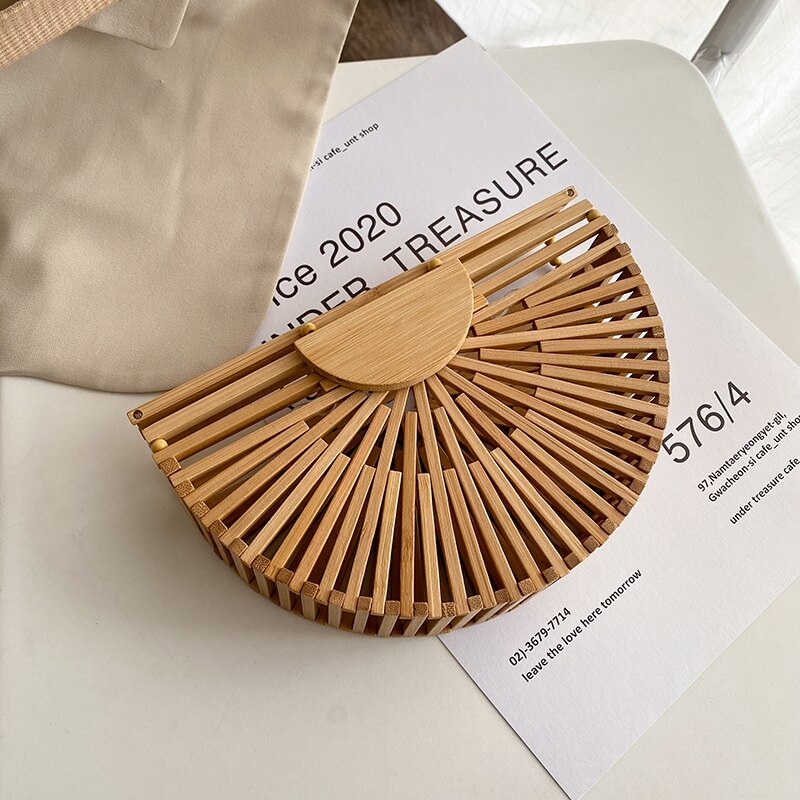 Bolsa de bambu semicírculo