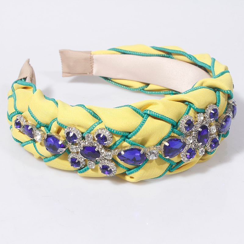 Tiara bordada com pedraria - Modelos com amarelo